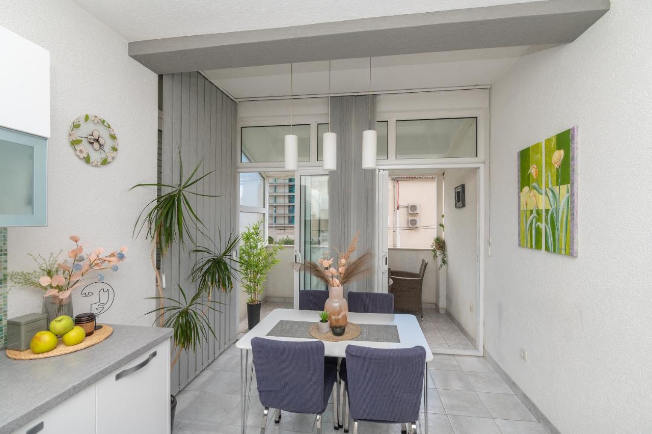 Luxury Apartments Nadalina Sea View Makarska Zewnętrze zdjęcie