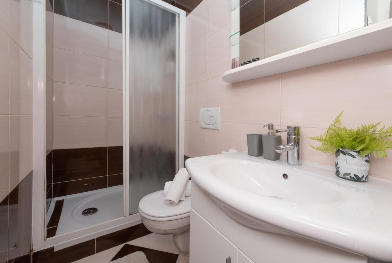Luxury Apartments Nadalina Sea View Makarska Zewnętrze zdjęcie